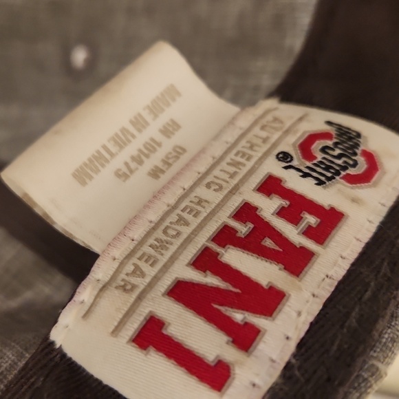 Ohio State  snapback Cap - Picture 3 of 4